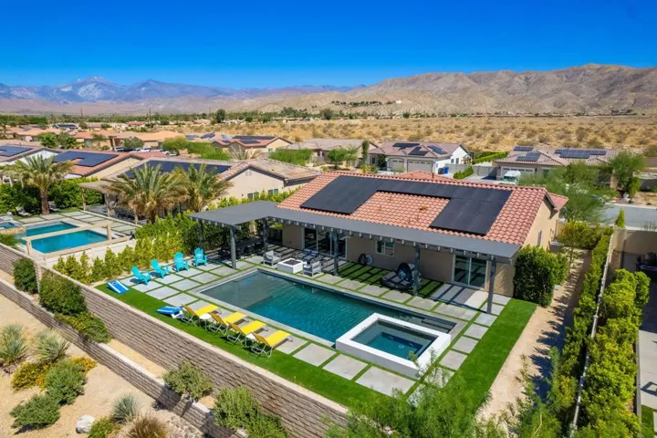6-web-or-mls-GMRollingHills_2023_006