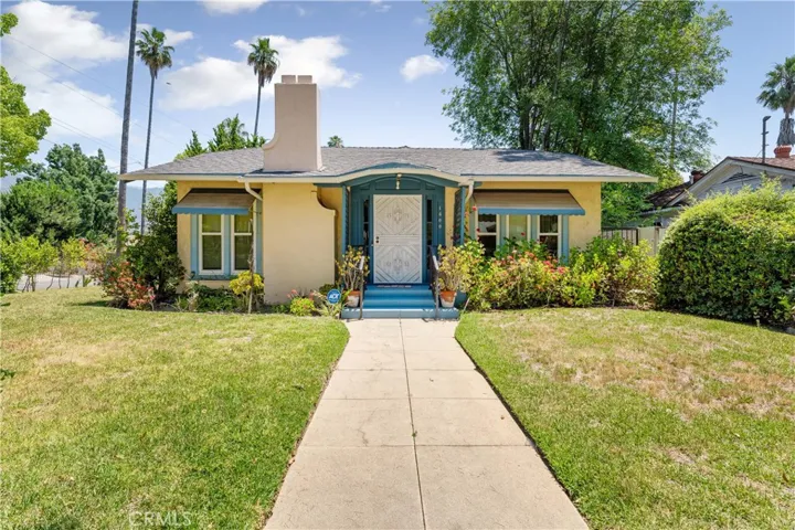 1600 N Los Robles Avenue, Pasadena, California 91104