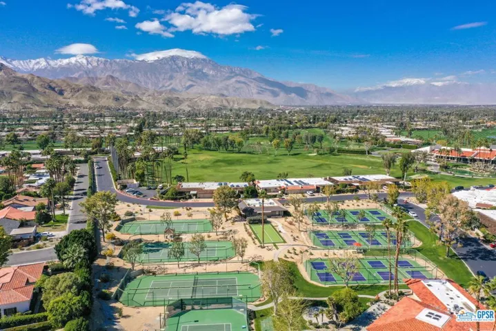 6 Wesleyan Court, Rancho Mirage, California 92270