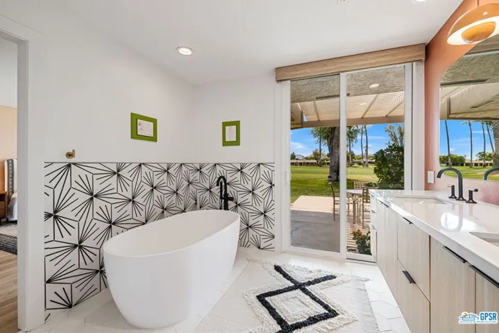 6 Wesleyan Court, Rancho Mirage, California 92270