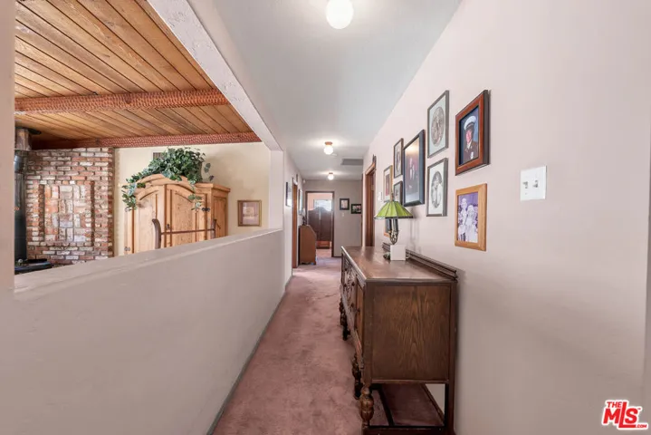 9235 Escondido Canyon Road, Agua Dulce, California 91390
