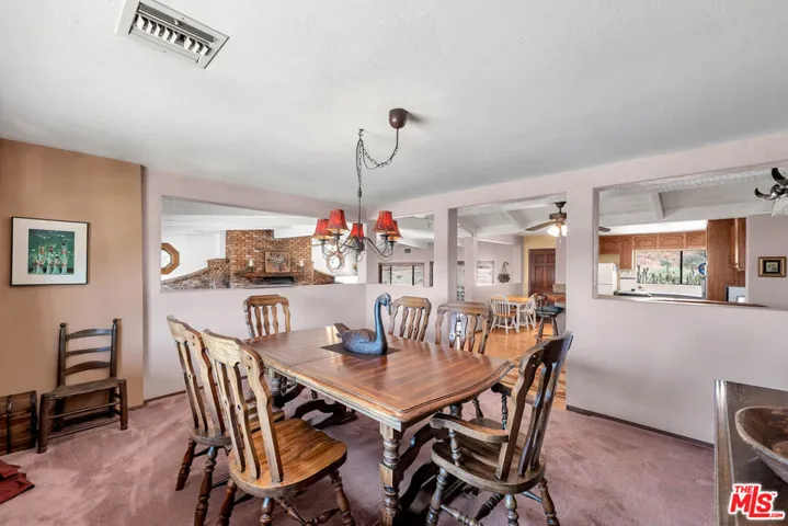 9235 Escondido Canyon Road, Agua Dulce, California 91390
