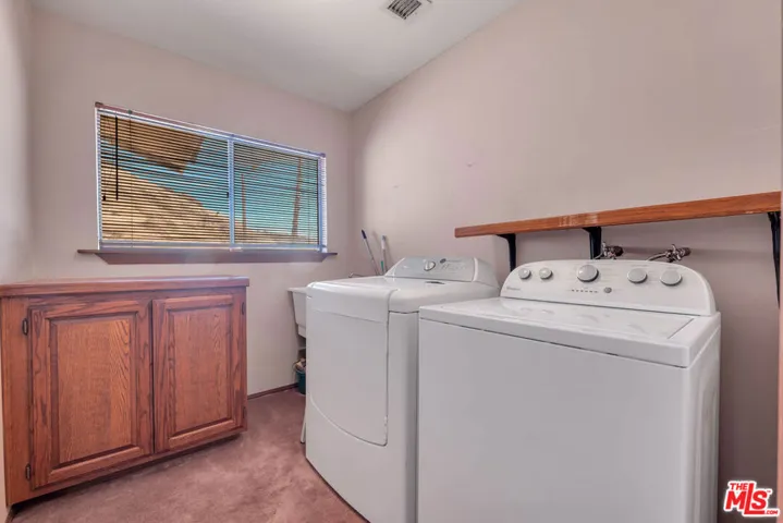 9235 Escondido Canyon Road, Agua Dulce, California 91390
