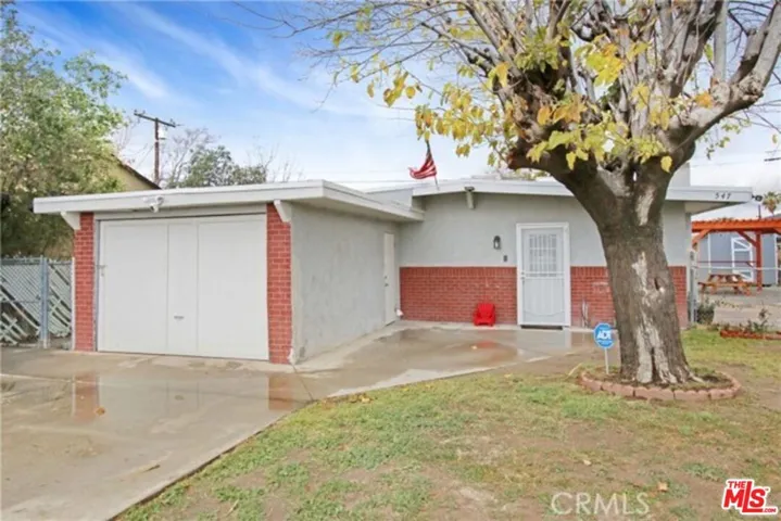 547 E 2nd Street, San Jacinto, California 92583