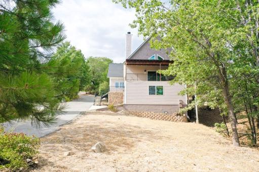 1213 Montreal Drive, Lake Arrowhead, California 92352