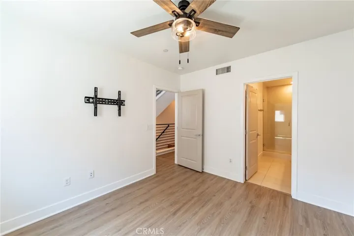 10736 Bloomfield Street, Toluca Lake, California 91602