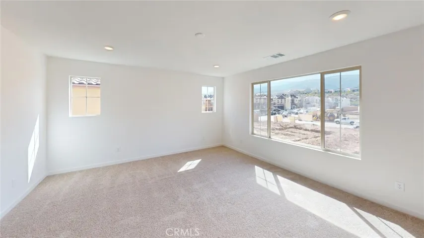 2279 Yuzu Street
