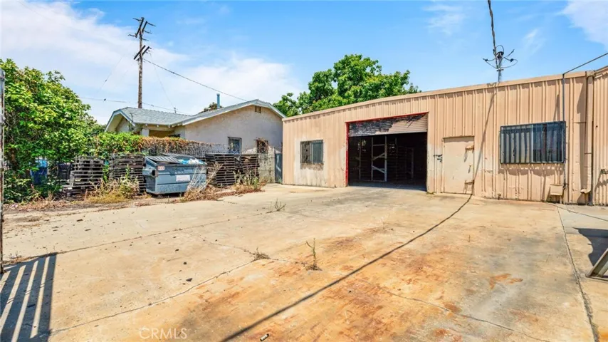 1525 S Sunol Drive, East Los Angeles, California 90023