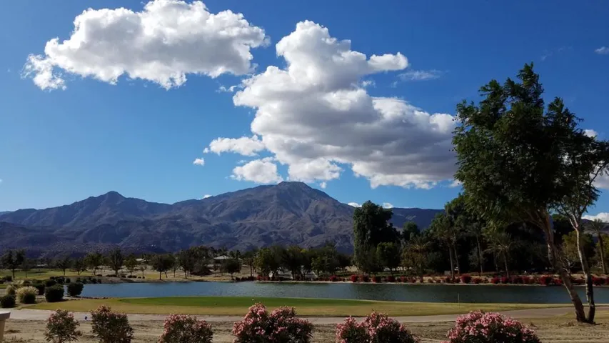 Coral Mountain views