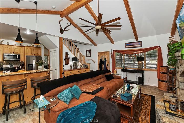 32758 Badger Lane, Arrowbear, California 92382