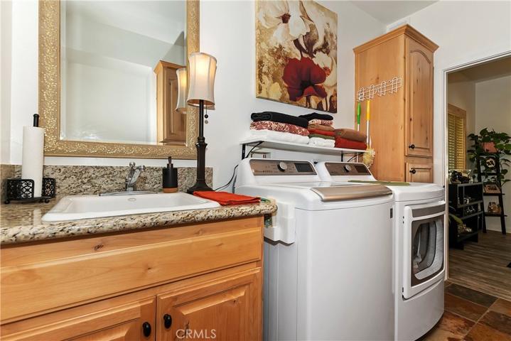 32758 Badger Lane, Arrowbear, California 92382