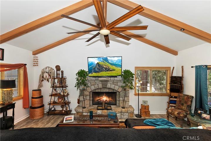 32758 Badger Lane, Arrowbear, California 92382