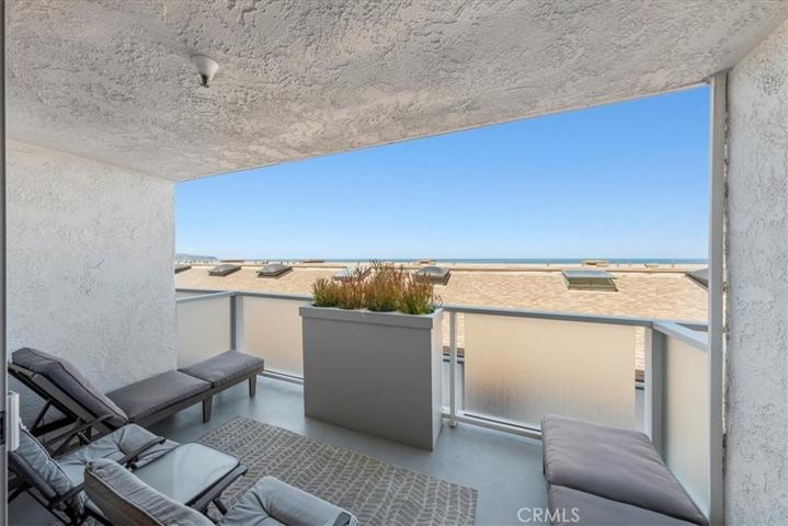 615 Esplanade Unit 508, Redondo Beach, California 90277