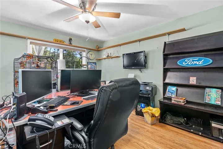 Another room/office that can be the fourth bedroom