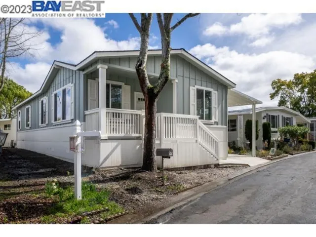145 Larkspur Dr, Santa Rosa, California 95409