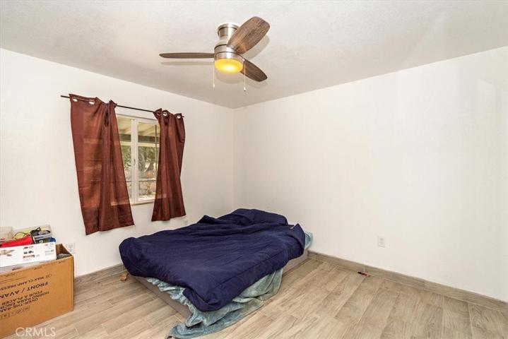 10011 Desert View Rd, Pinon Hills, California 92372