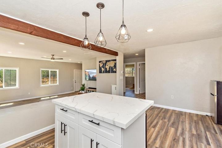 10011 Desert View Rd, Pinon Hills, California 92372