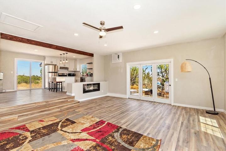 10011 Desert View Rd, Pinon Hills, California 92372