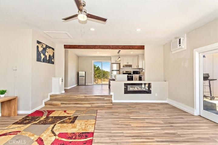 10011 Desert View Rd, Pinon Hills, California 92372