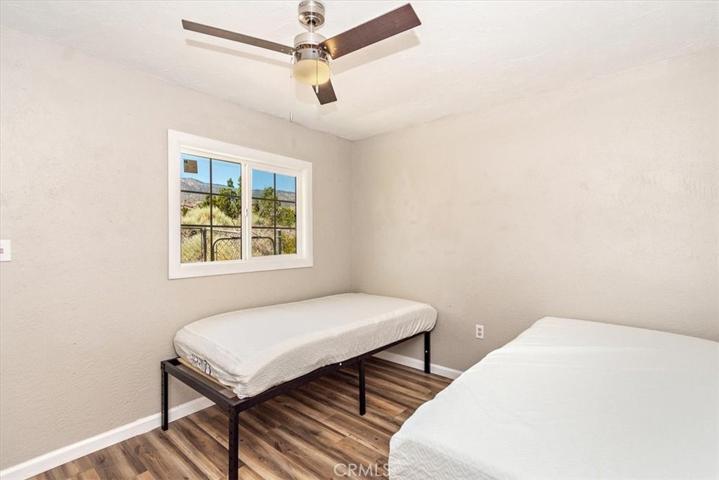 10011 Desert View Rd, Pinon Hills, California 92372