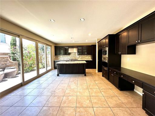 33 Jackrabbit, Irvine, California 92618