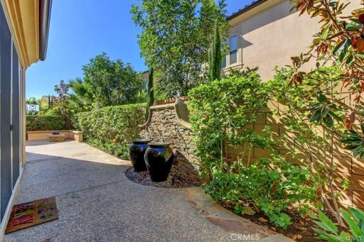 33 Jackrabbit, Irvine, California 92618