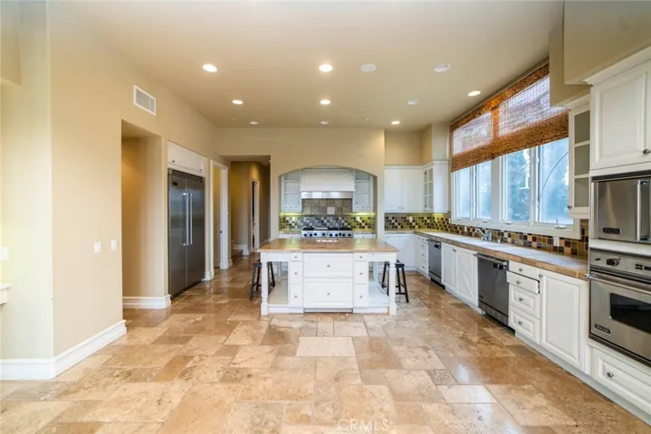 25 Vista Tramonto, Newport Coast, California 92657