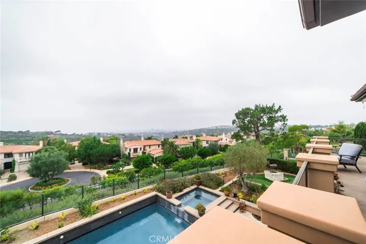 25 Vista Tramonto, Newport Coast, California 92657