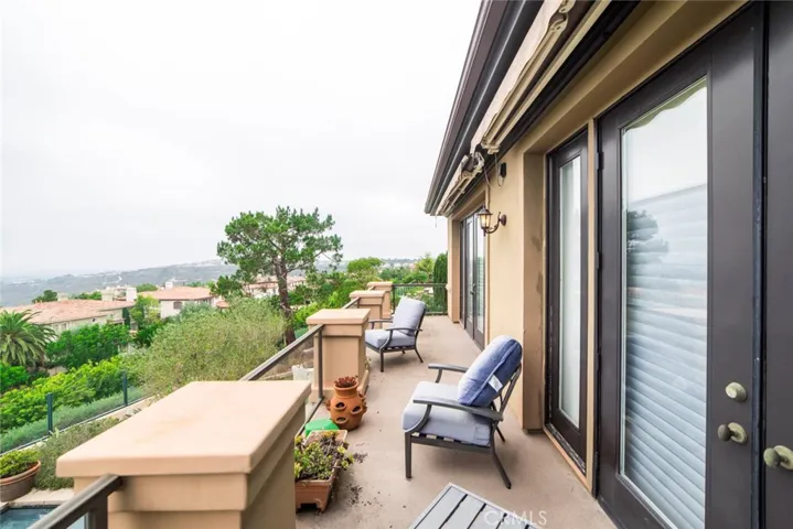 25 Vista Tramonto, Newport Coast, California 92657
