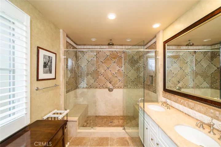 25 Vista Tramonto, Newport Coast, California 92657