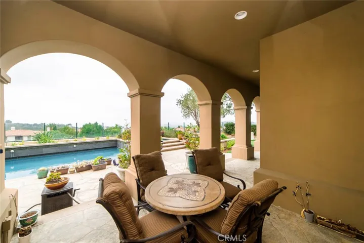 25 Vista Tramonto, Newport Coast, California 92657