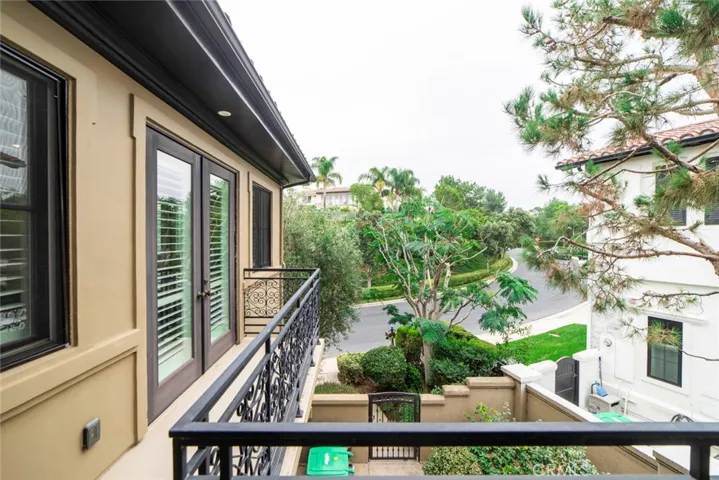 25 Vista Tramonto, Newport Coast, California 92657