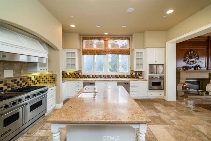 25 Vista Tramonto, Newport Coast, California 92657