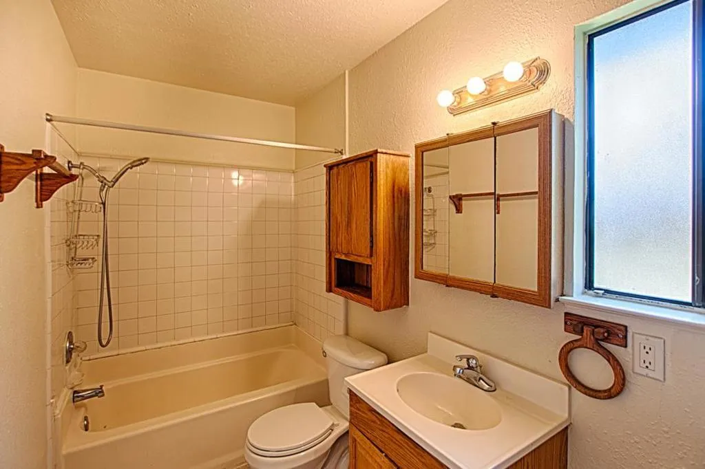 3000 Crystal Heights Drive, Soquel, California 95073 home-pic-38