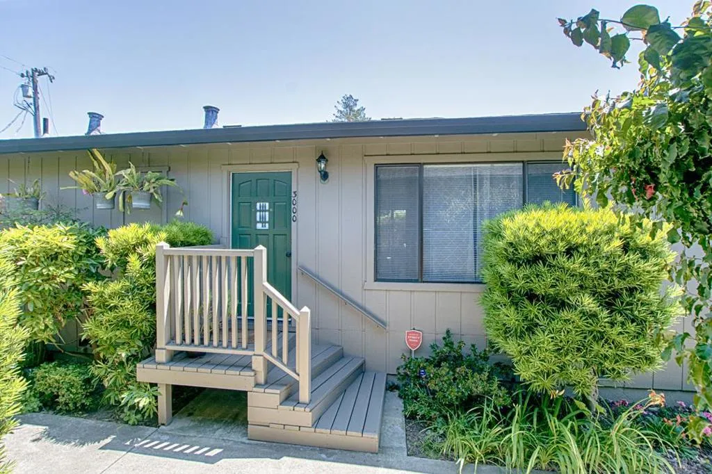 3000 Crystal Heights Drive, Soquel, California 95073 home-pic-4