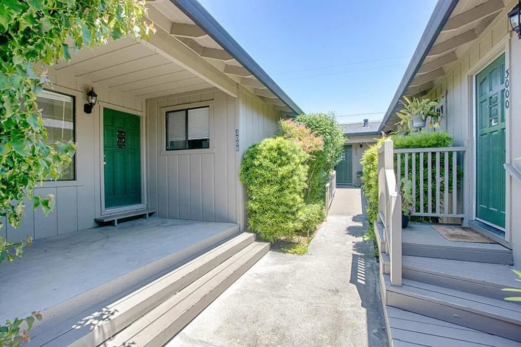 3000 Crystal Heights Drive, Soquel, California 95073 home-pic-2