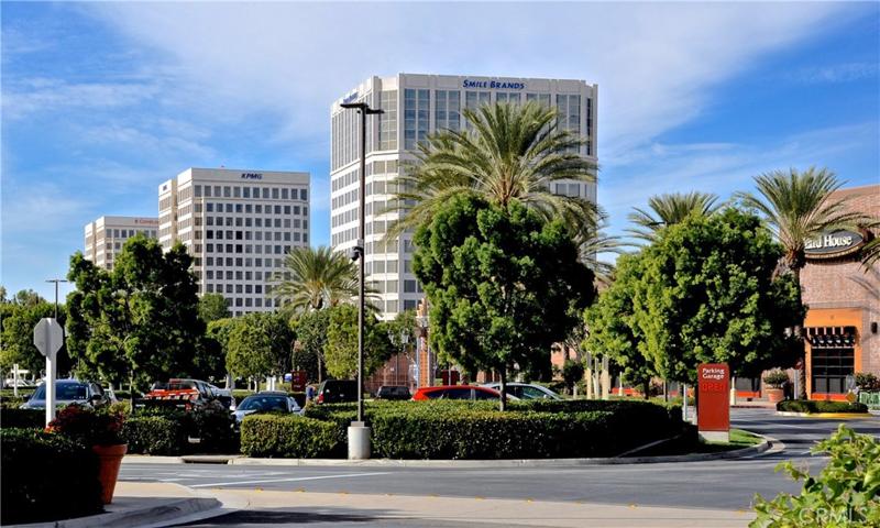 Nearby Irvine Businesses