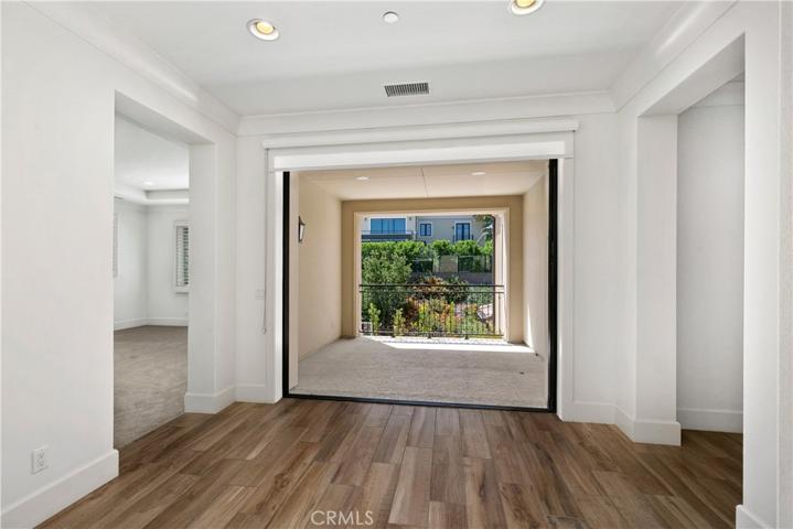 128 Iron Gate, Irvine, California 92618