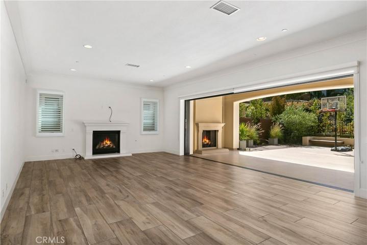 128 Iron Gate, Irvine, California 92618