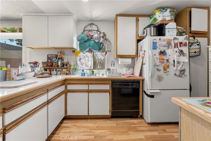 8011 Kenton Court, Highland, California 92346
