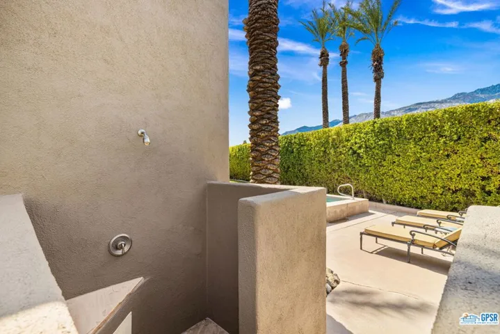 1150 E Paseo El Mirador, Palm Springs, California 92262