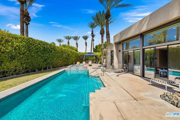 1150 E Paseo El Mirador, Palm Springs, California 92262