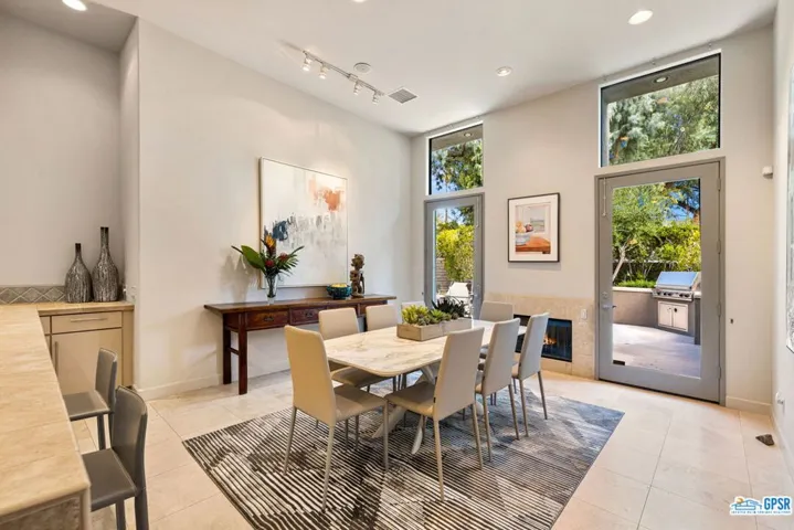 1150 E Paseo El Mirador, Palm Springs, California 92262