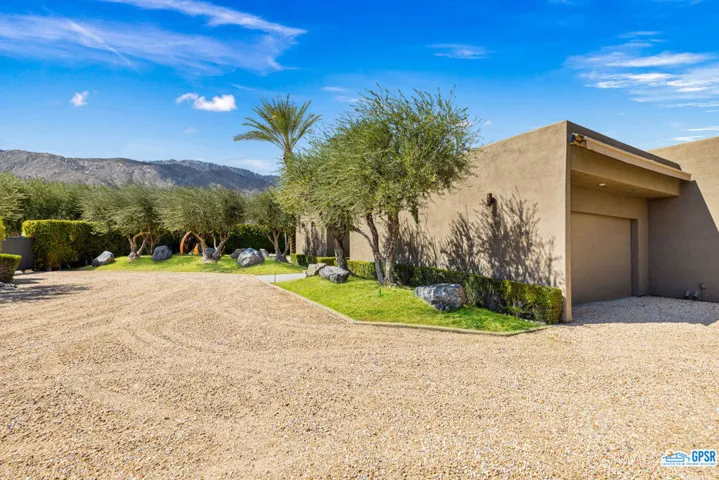 1150 E Paseo El Mirador, Palm Springs, California 92262
