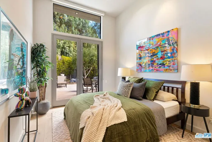 1150 E Paseo El Mirador, Palm Springs, California 92262