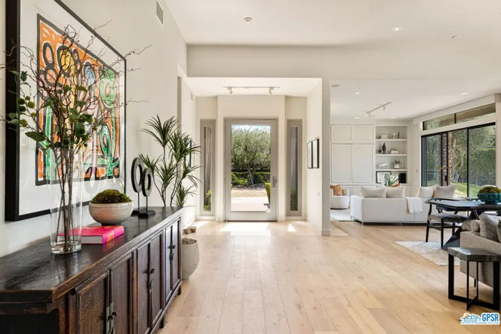 1150 E Paseo El Mirador, Palm Springs, California 92262