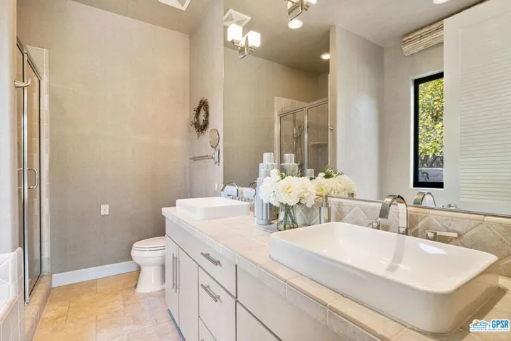1150 E Paseo El Mirador, Palm Springs, California 92262