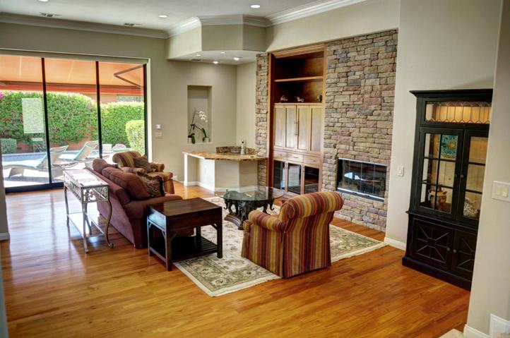 Gas Log Fireplace & Media Niche