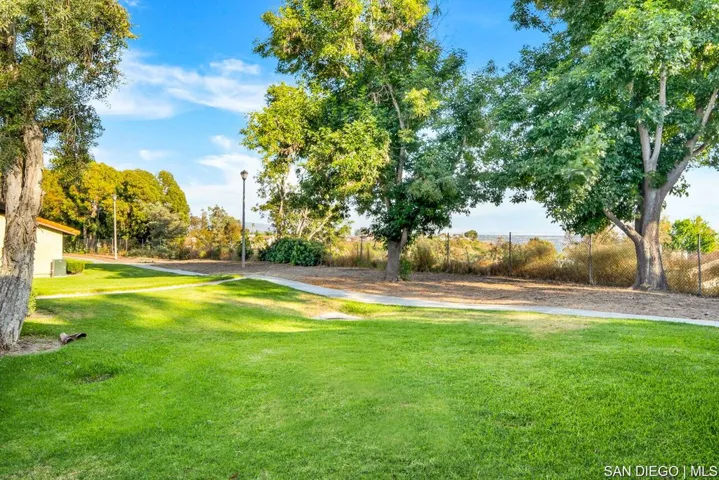 8122 Paradise Valley Ct, Spring Valley, California 91977