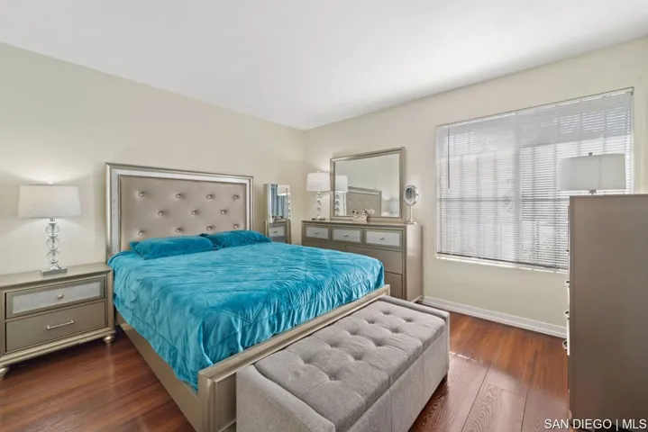 8122 Paradise Valley Ct, Spring Valley, California 91977